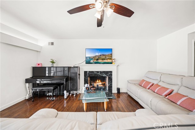 MLS #WS25235022 image #7