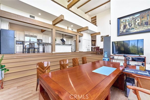 MLS #WS25235049 image #13