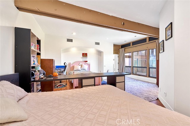 MLS #WS25235049 image #29