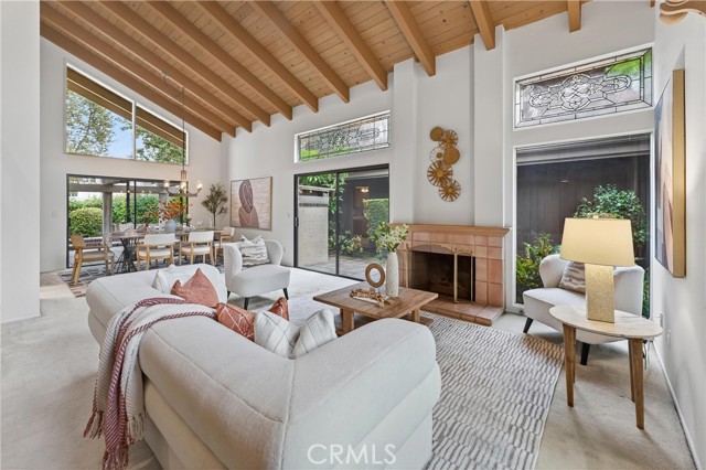 MLS #WS25235376 image #2