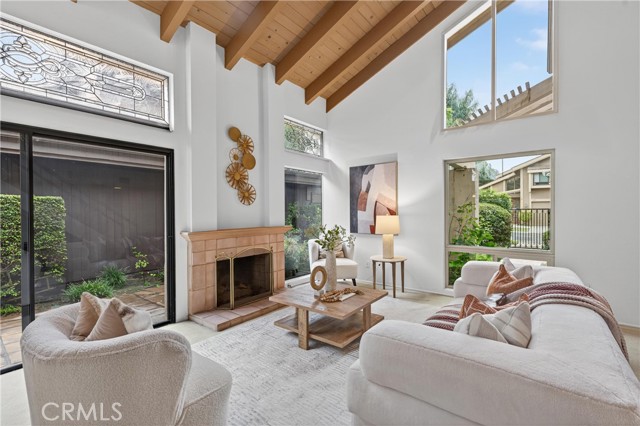 MLS #WS25235376 image #4