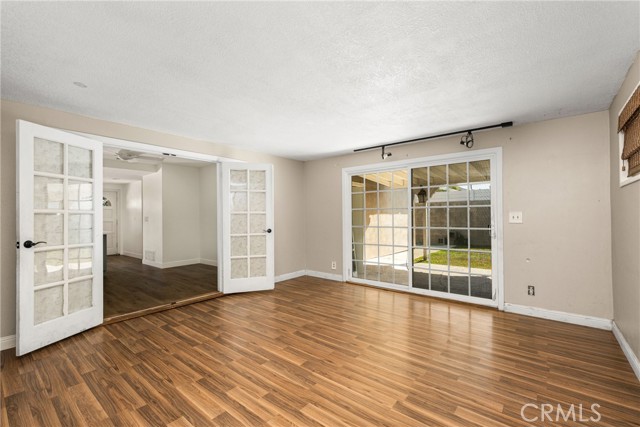 MLS #WS25235383 image #8