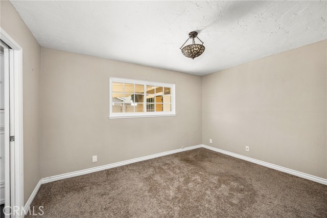 MLS #WS25235383 image #9