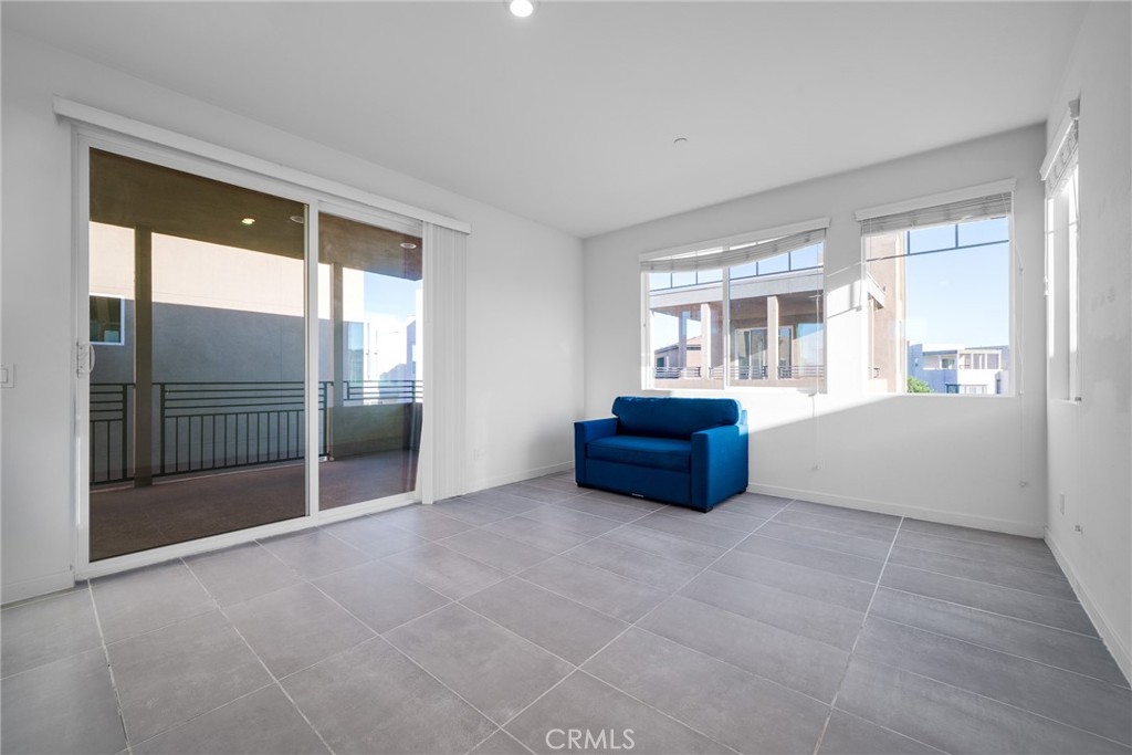 MLS #WS25236190 image #21