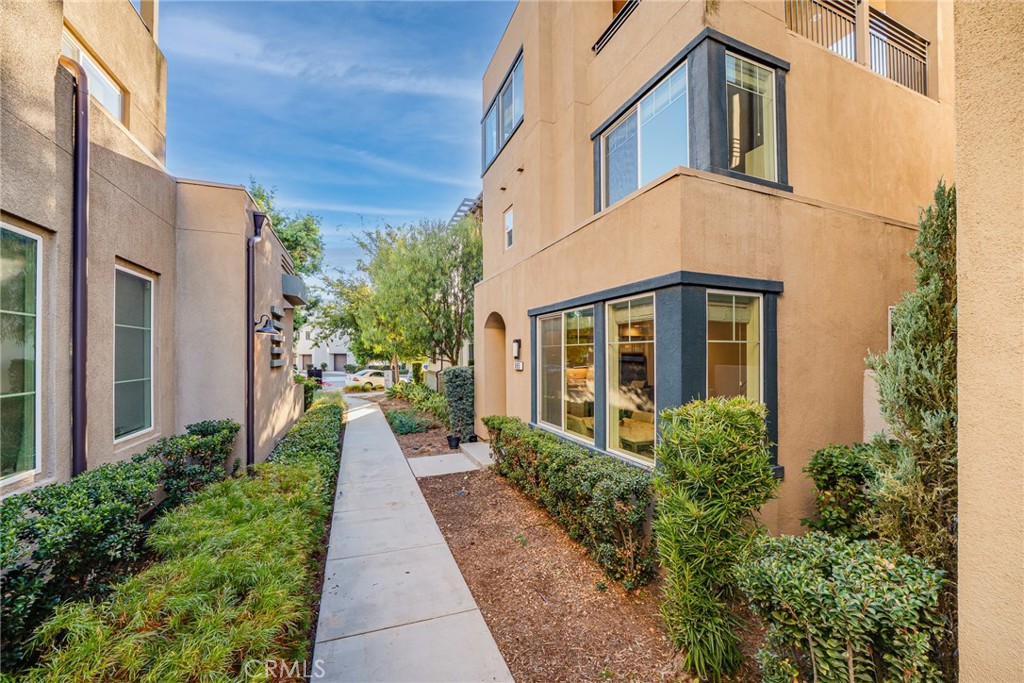 MLS #WS25236190 image #28