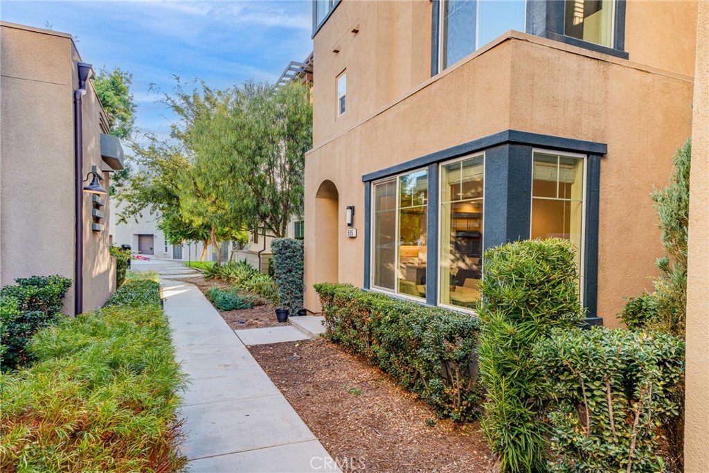 MLS #WS25236190 image #32