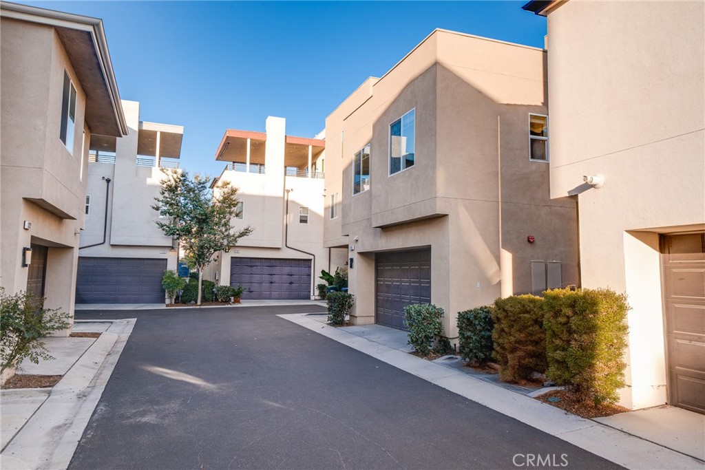 MLS #WS25236190 image #36