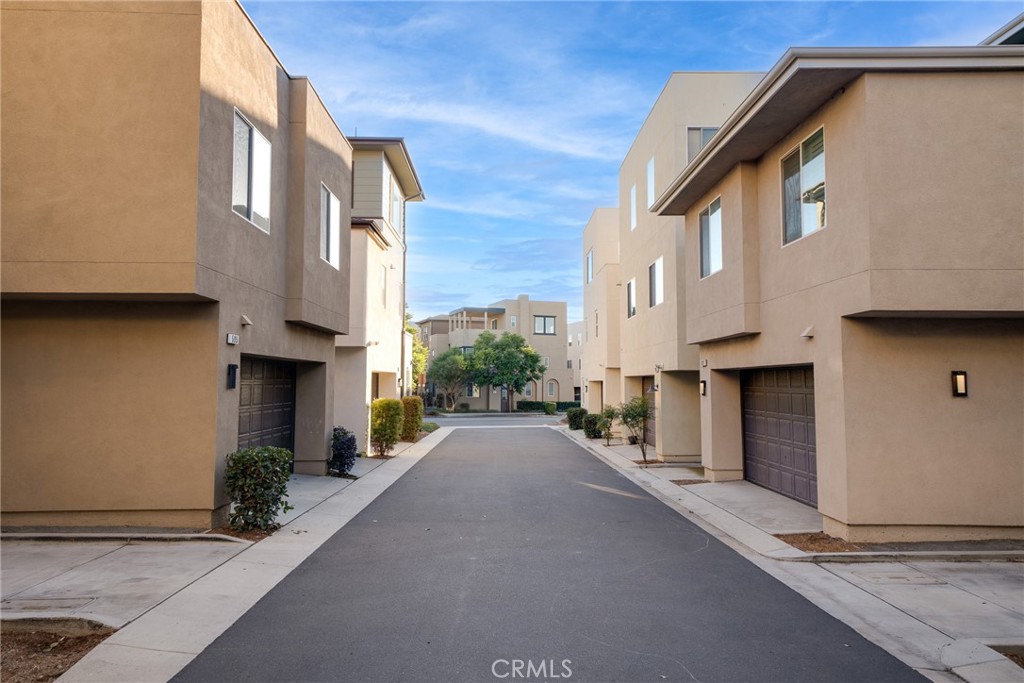 MLS #WS25236190 image #38