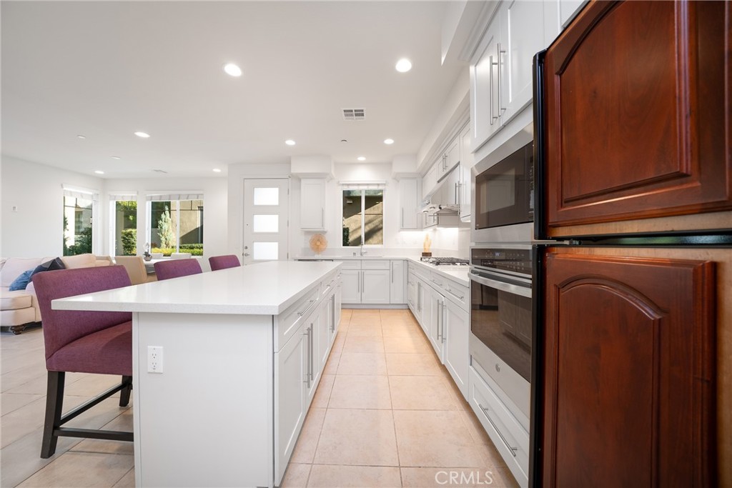 MLS #WS25236190 image #4