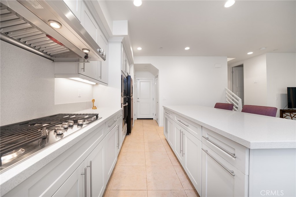 MLS #WS25236190 image #5