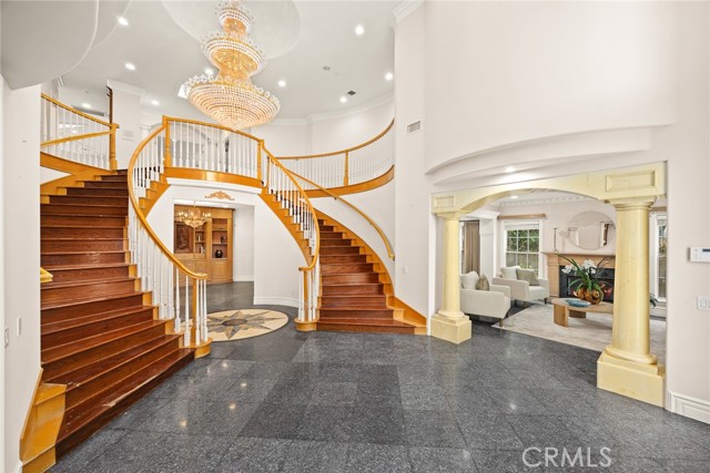 MLS #WS25236257 image #5