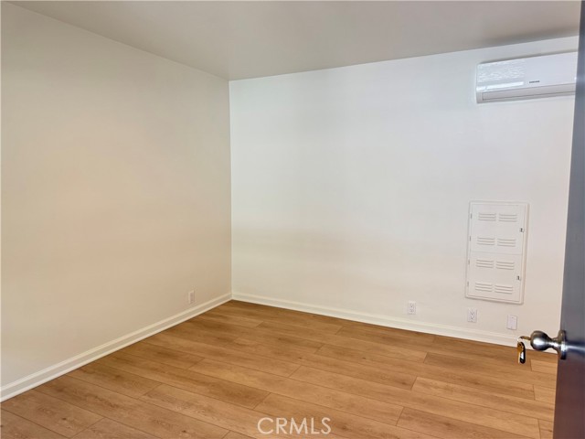 MLS #WS25236469 image #6