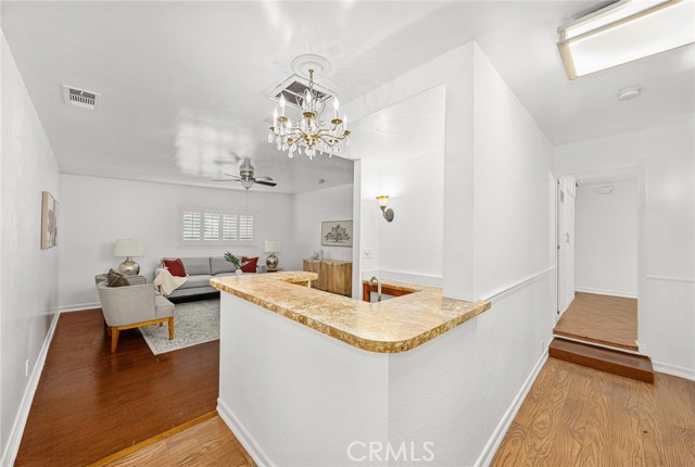 MLS #WS25236521 image #23