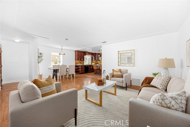 MLS #WS25236521 image #8