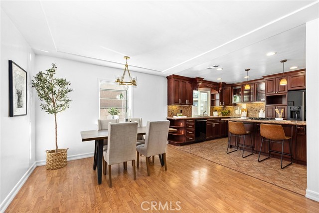 MLS #WS25236521 image #9