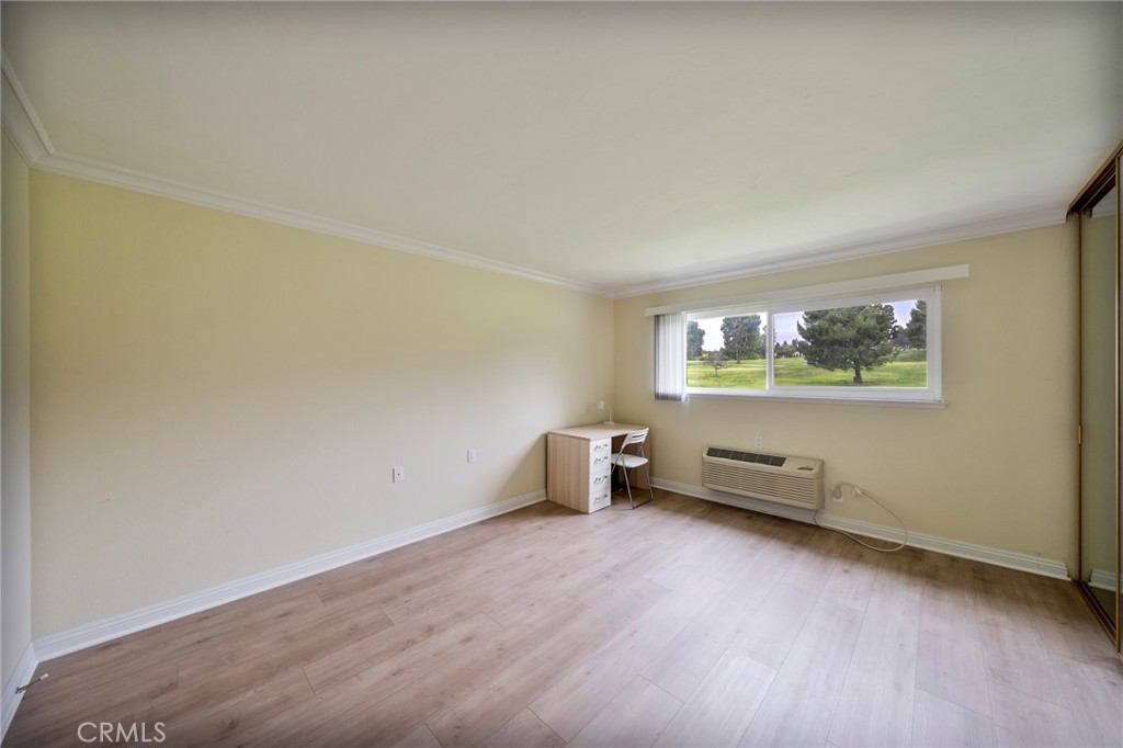 MLS #WS25237530 image #15