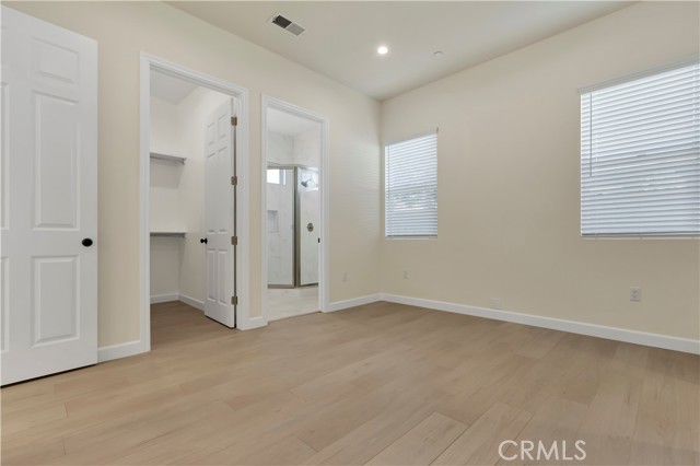 MLS #WS25238094 image #10