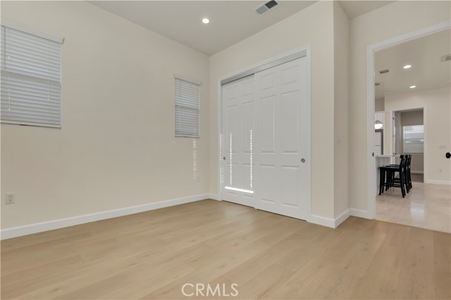 MLS #WS25238094 image #18