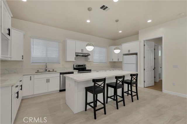 MLS #WS25238094 image #4