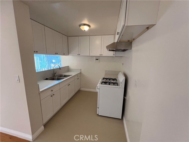 MLS #WS25238448 image #5