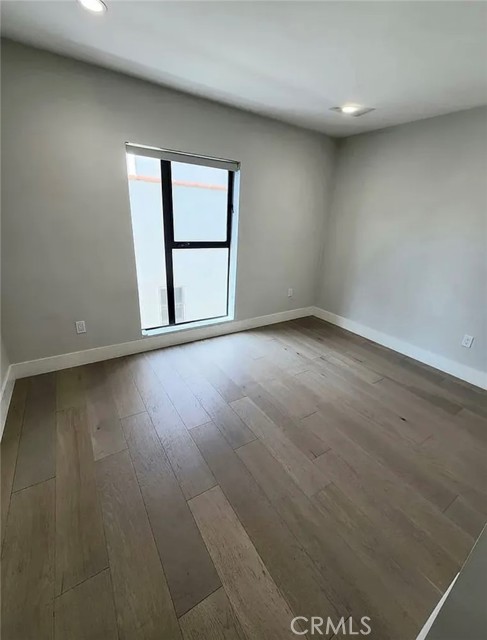 MLS #WS25238711 image #12