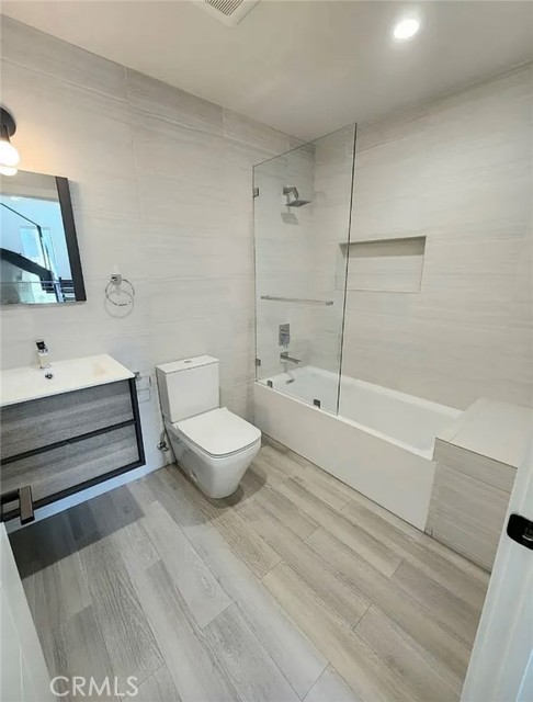 MLS #WS25238711 image #13