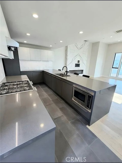 MLS #WS25238711 image #16