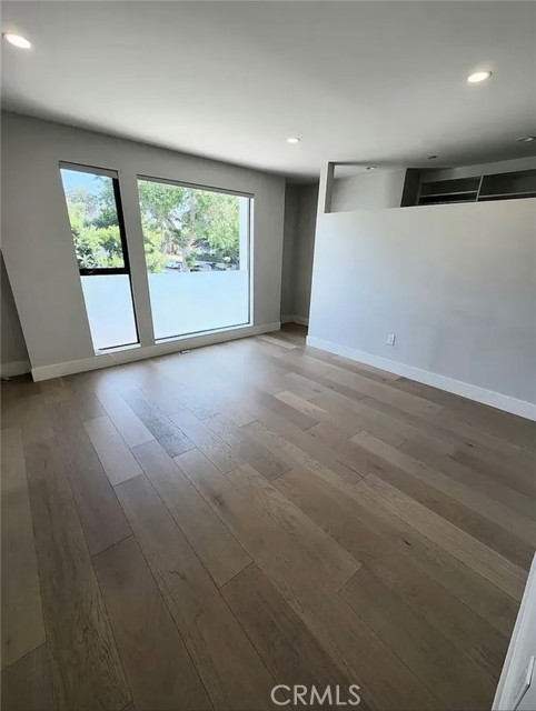 MLS #WS25238711 image #7