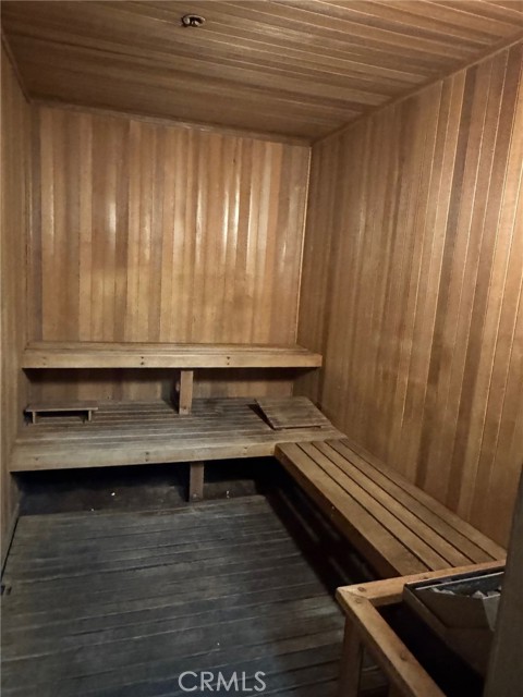 MLS #WS25238776 image #19