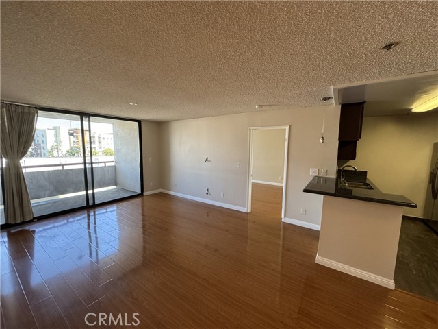 MLS #WS25238776 image #7