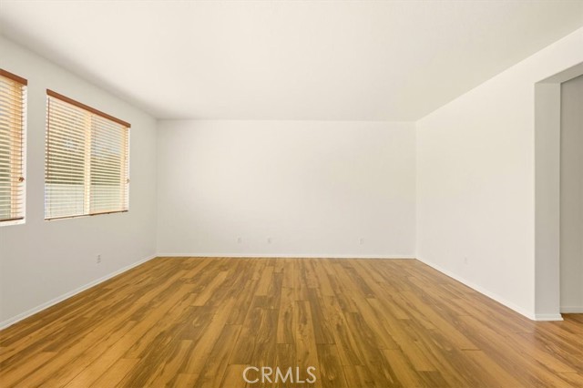 MLS #WS25238782 image #10