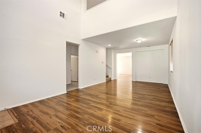MLS #WS25238782 image #5