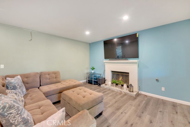 MLS #WS25239015 image #12