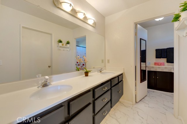 MLS #WS25239015 image #20