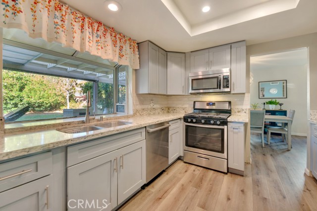 MLS #WS25239015 image #9