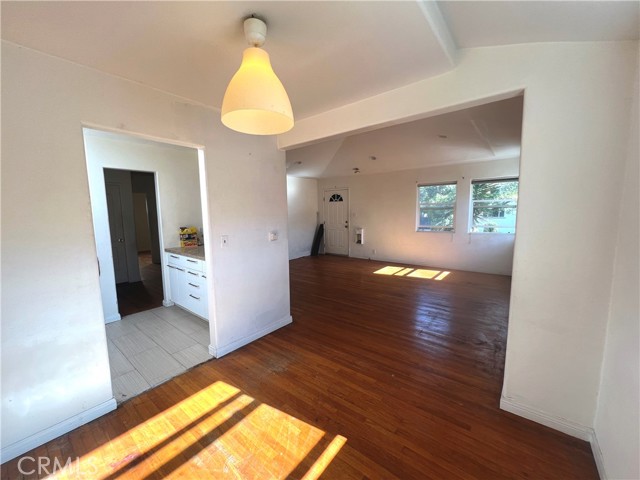 MLS #WS25239097 image #4