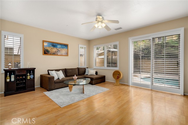 MLS #WS25239120 image #12