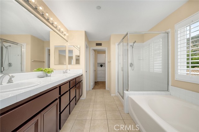 MLS #WS25239120 image #21