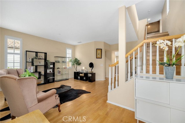 MLS #WS25239120 image #3