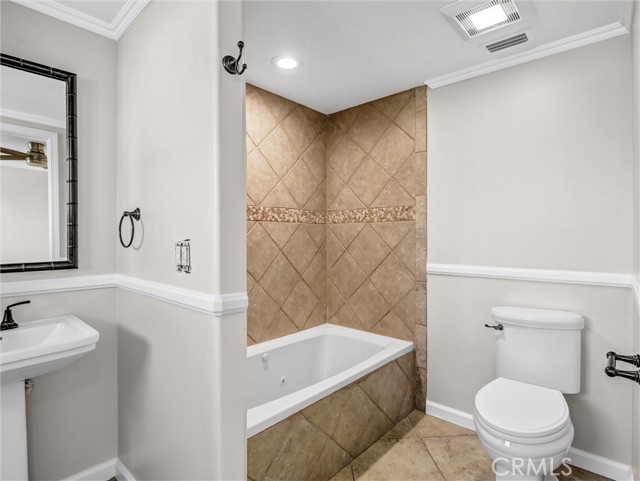 MLS #WS25239125 image #5