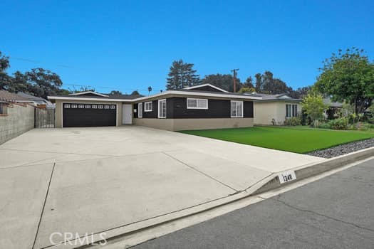 MLS #WS25239158 image #0