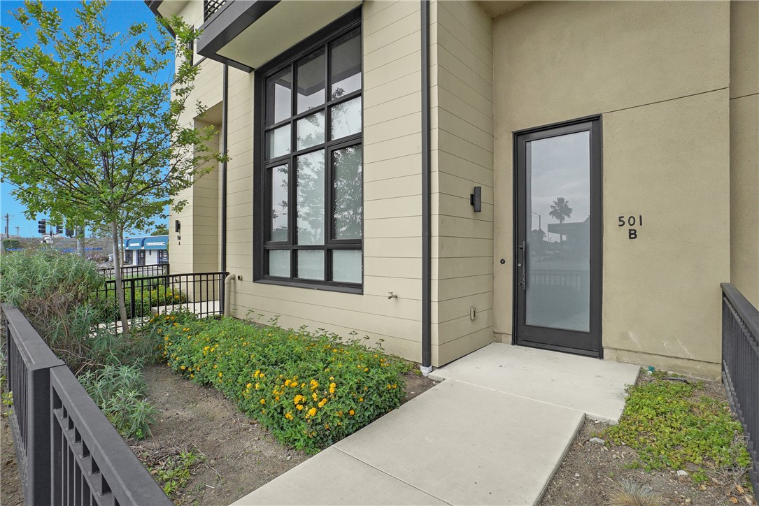 MLS #WS25239758 image #2