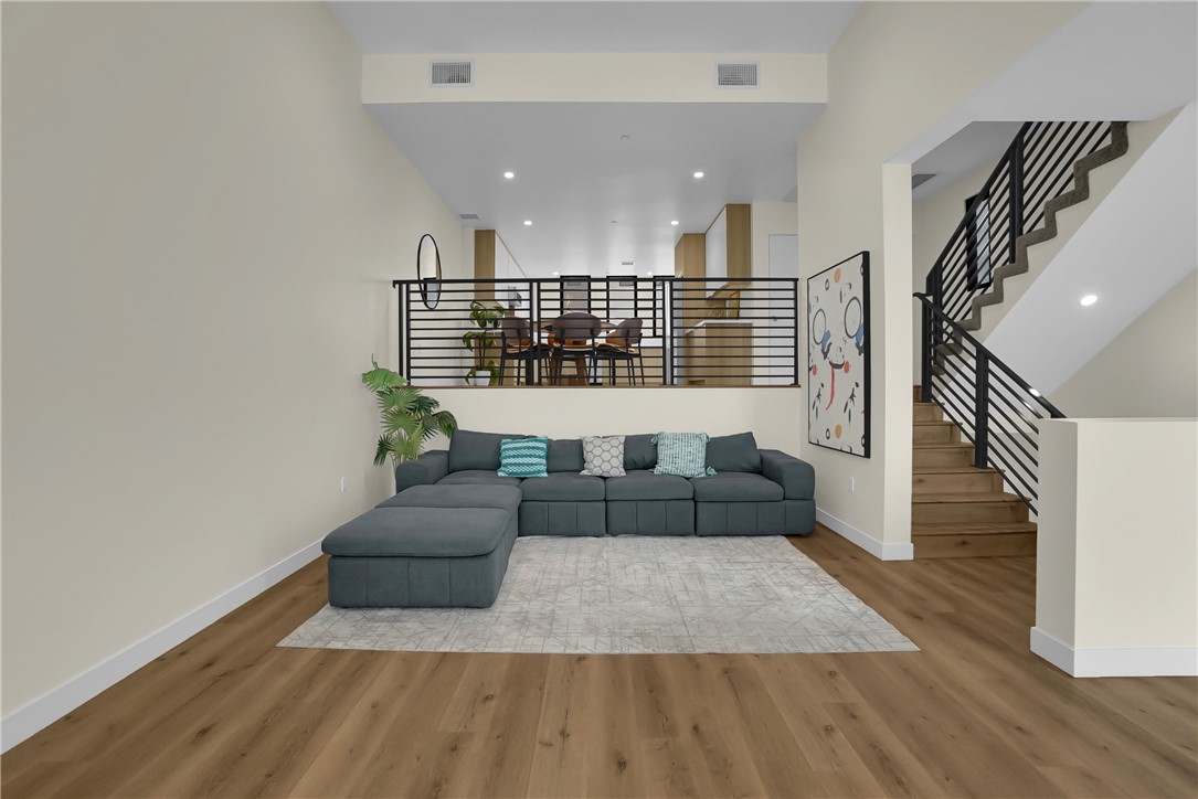 MLS #WS25239758 image #4