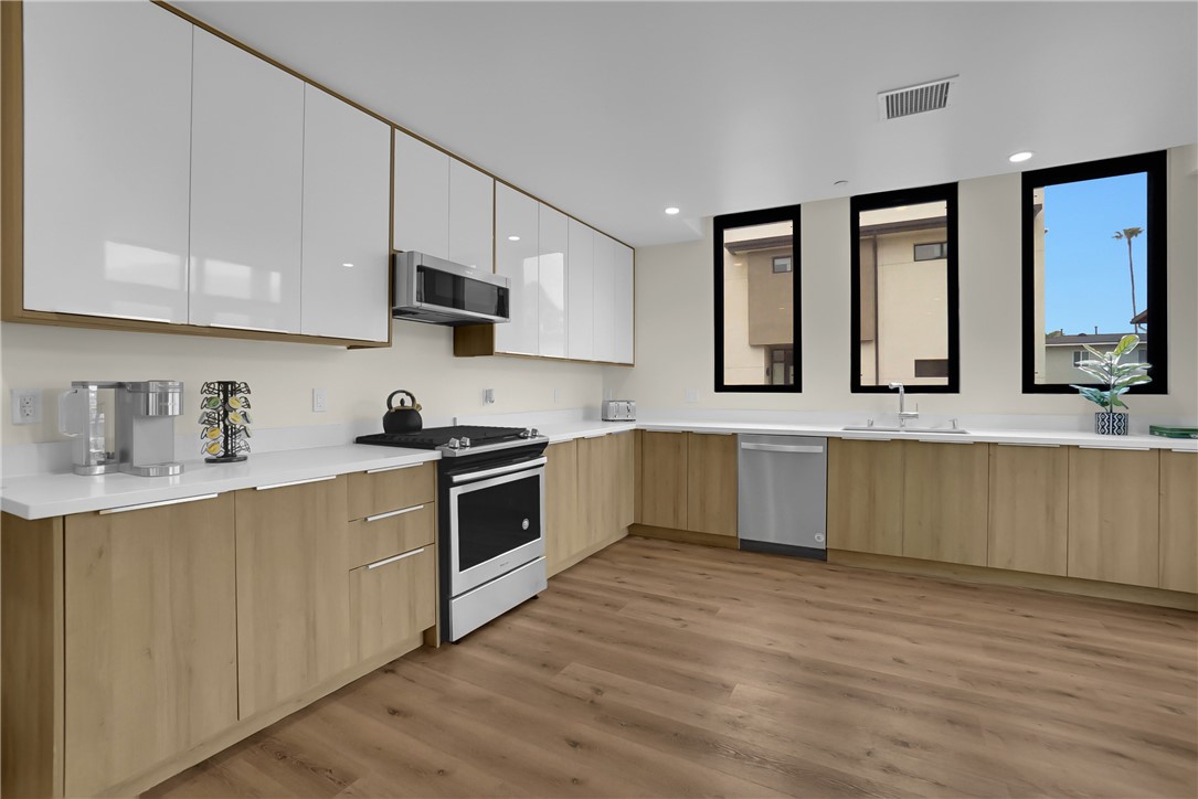 MLS #WS25239758 image #8