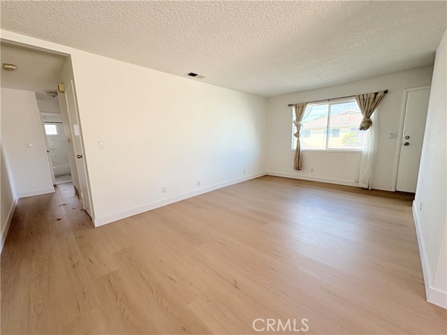 MLS #WS25239874 image #4