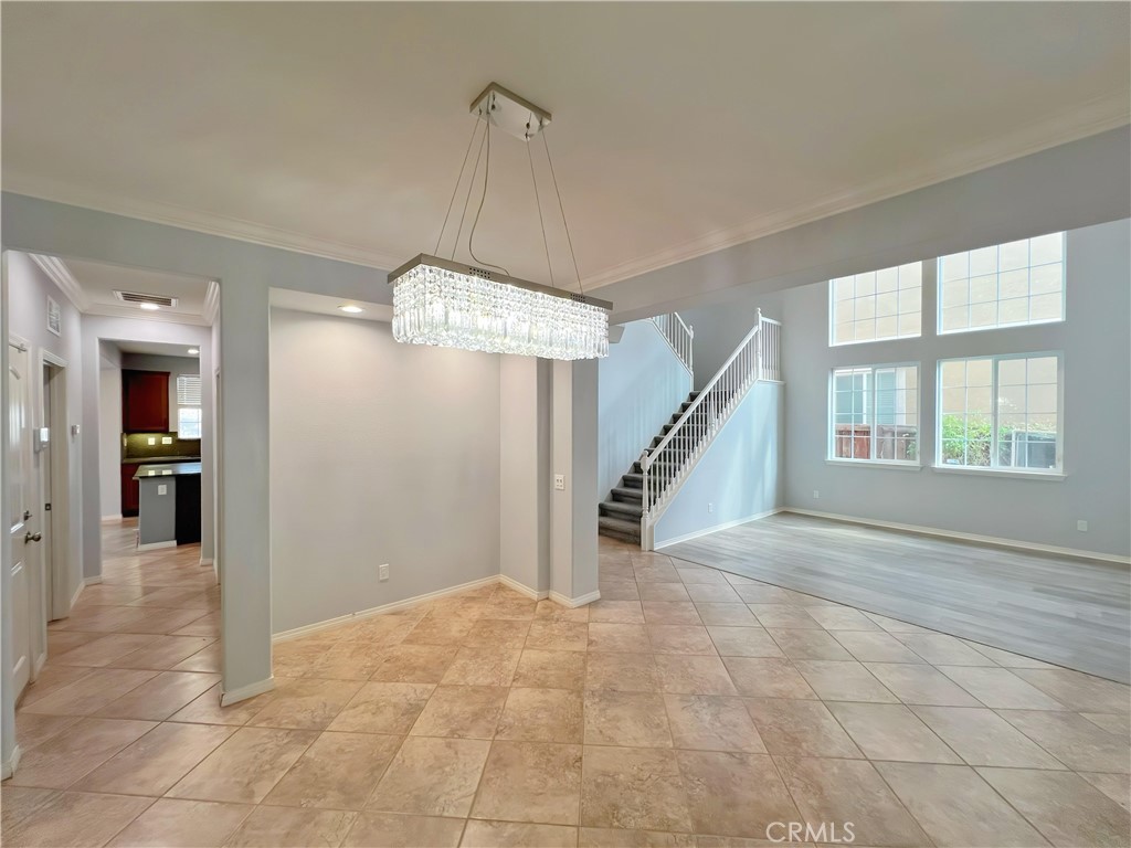 MLS #WS25240067 image #12