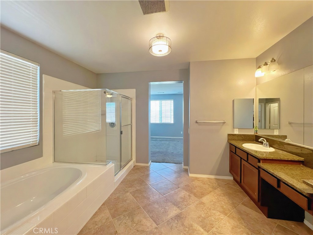 MLS #WS25240067 image #26