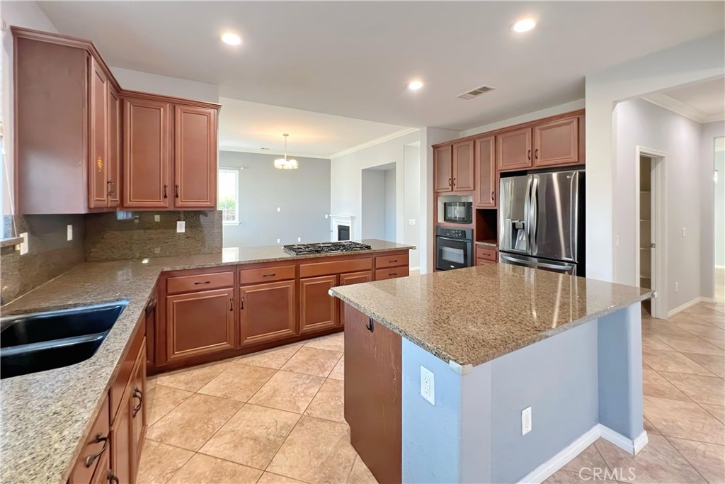 MLS #WS25240067 image #5