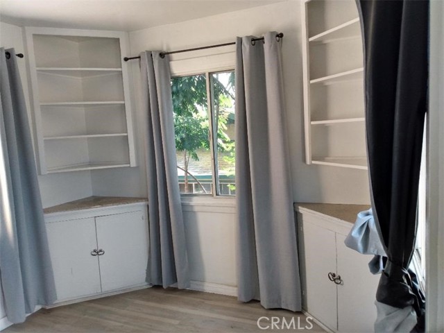 MLS #WS25240164 image #2