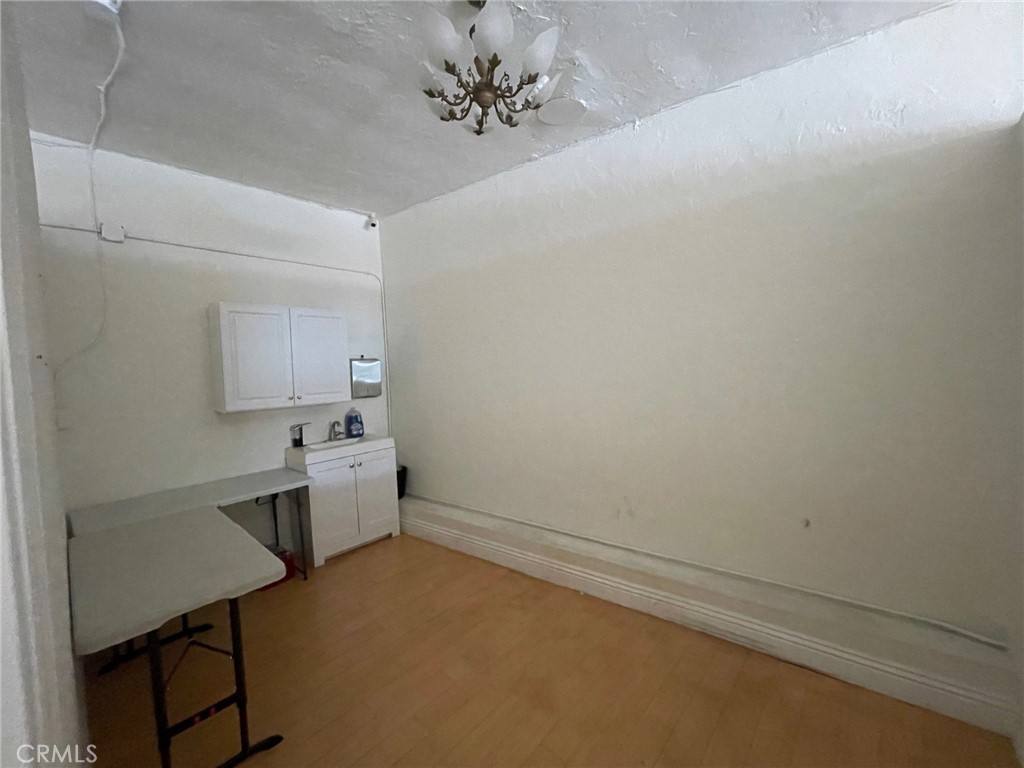 MLS #WS25240223 image #10